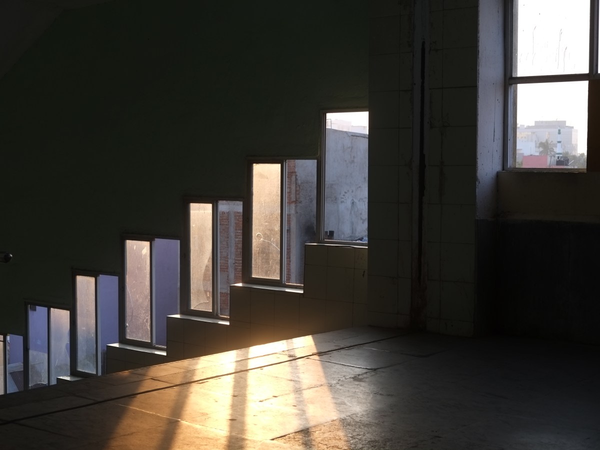 What does it mean to live and work&nbsp;authentically?